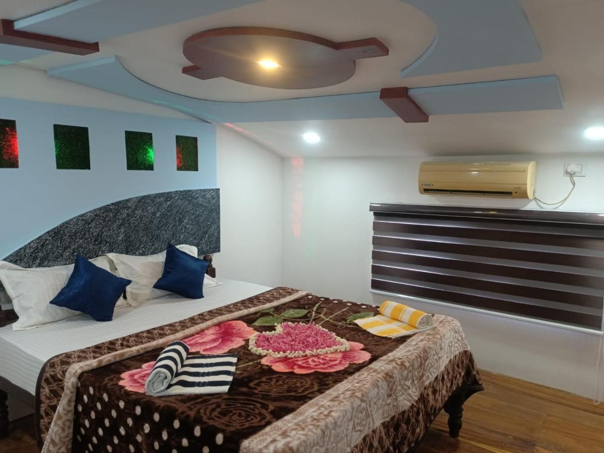 Beach Paradise Day Cruise Houseboat Alappuzha Exterior photo