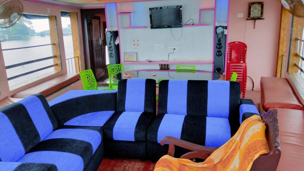 Beach Paradise Day Cruise Houseboat Alappuzha Exterior photo