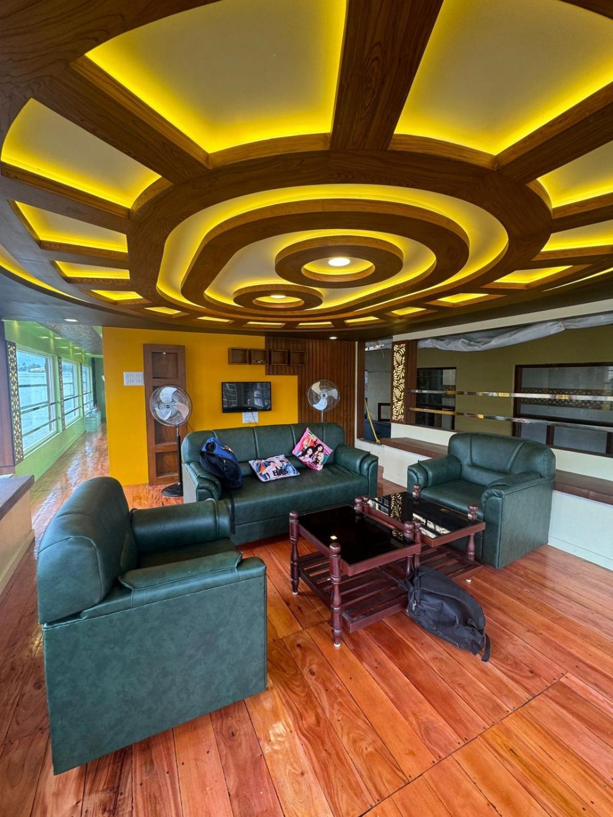 Beach Paradise Day Cruise Houseboat Alappuzha Exterior photo